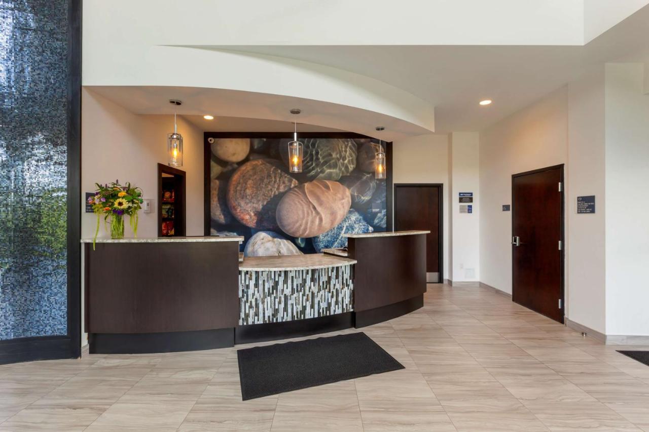 Best Western Premier Northwood Hotel Timmins Exterior foto