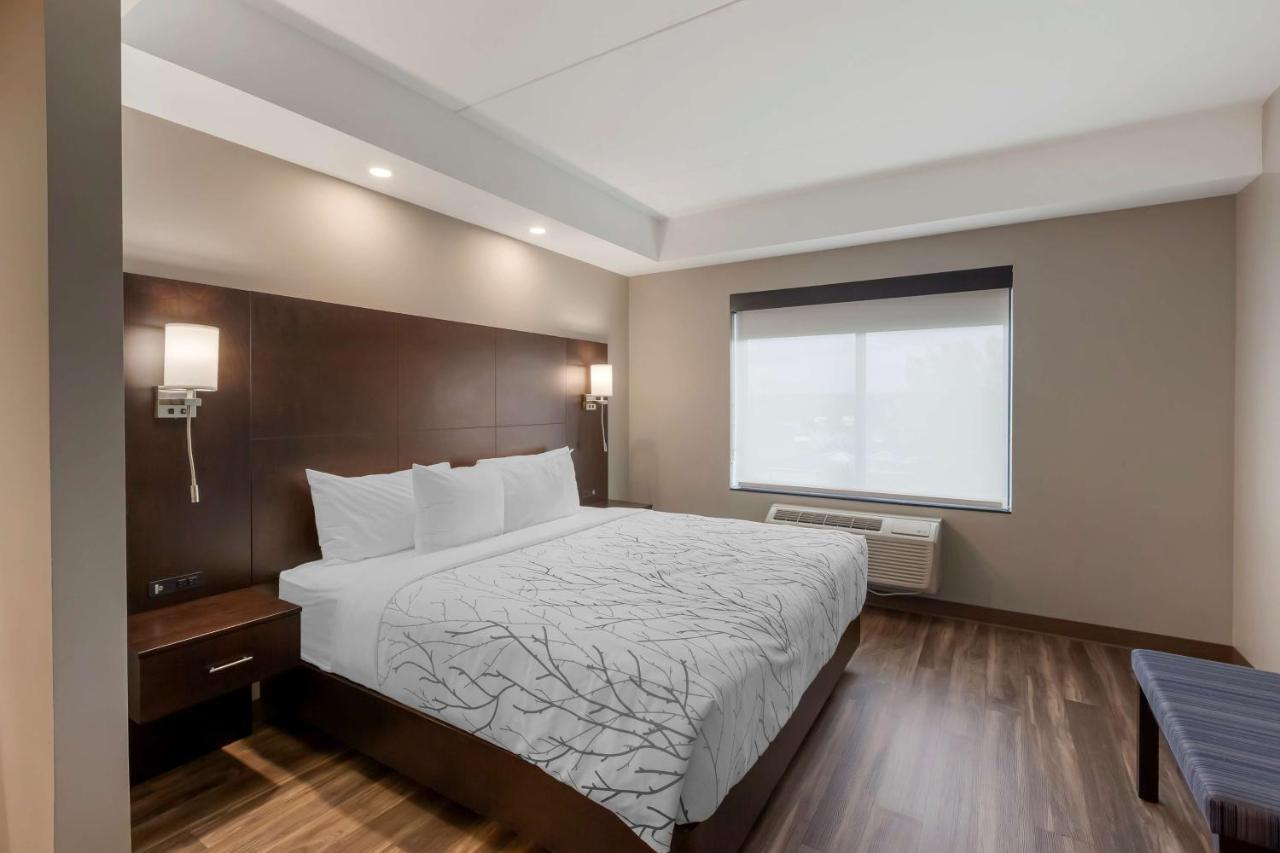 Best Western Premier Northwood Hotel Timmins Exterior foto