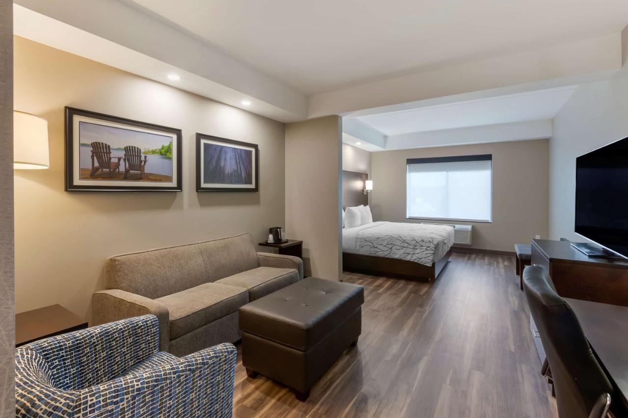 Best Western Premier Northwood Hotel Timmins Exterior foto